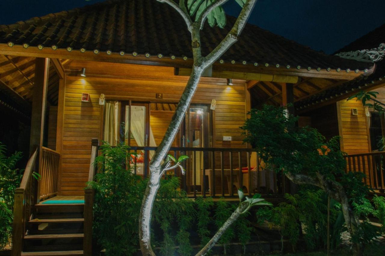Garden Cottage Lembongan & Hostel Exterior photo