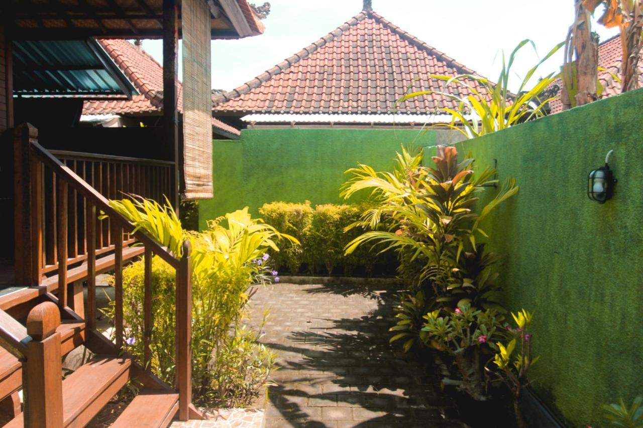 Garden Cottage Lembongan & Hostel Exterior photo