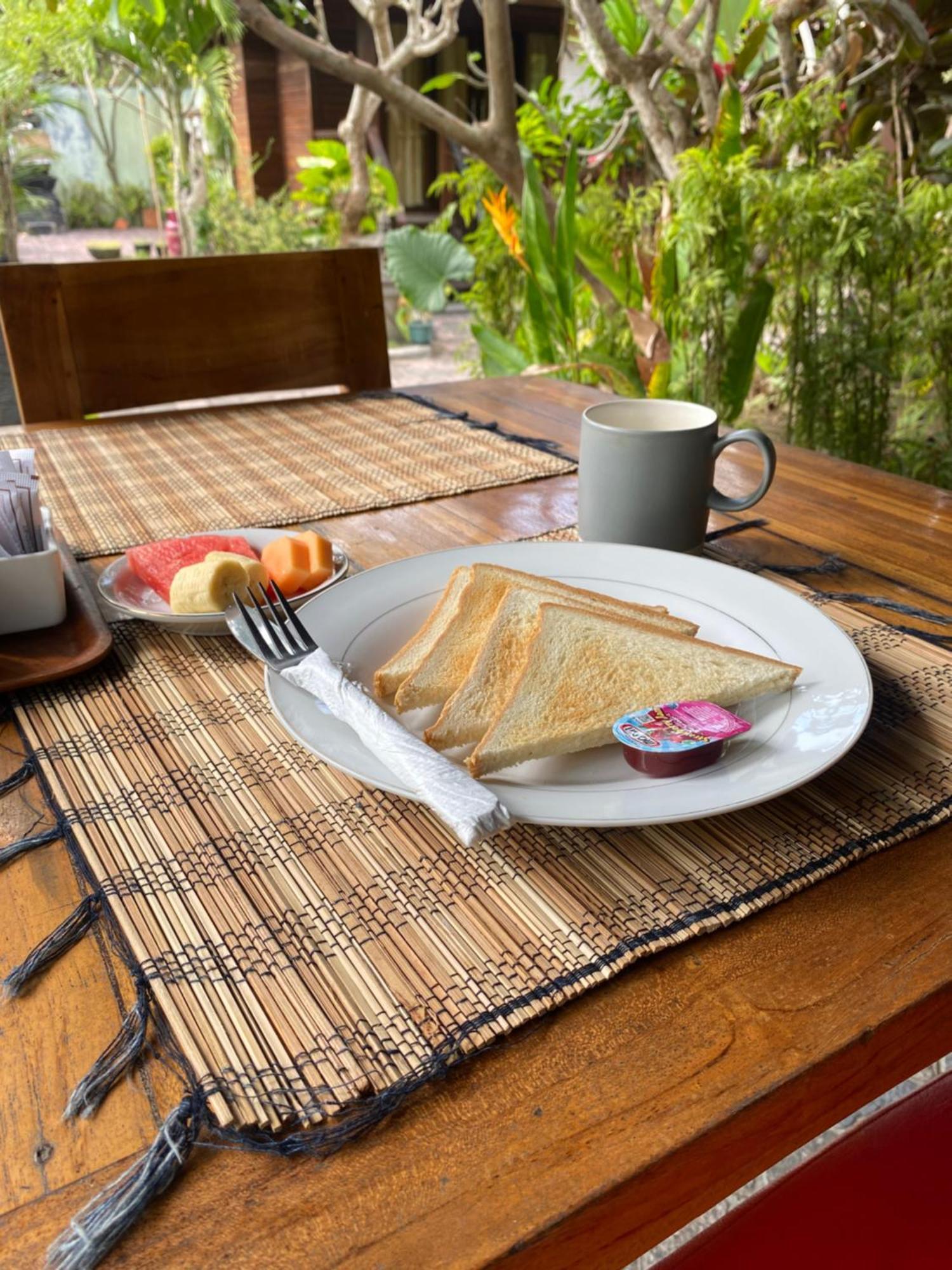 Garden Cottage Lembongan & Hostel Exterior photo