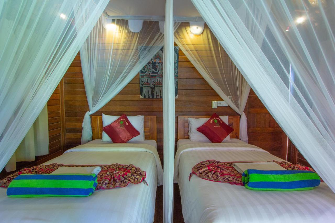 Garden Cottage Lembongan & Hostel Exterior photo